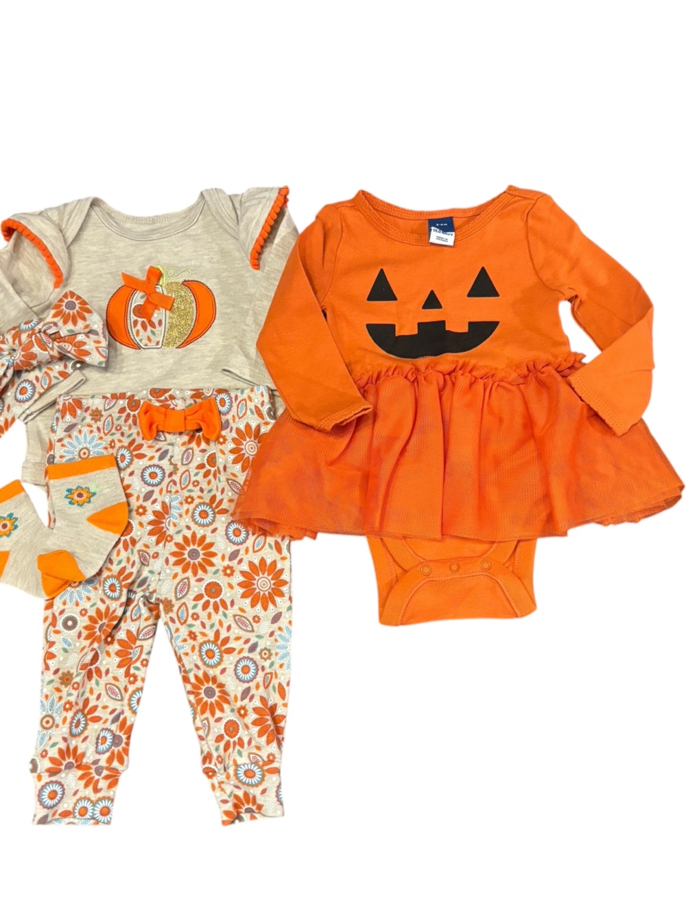 Baby Staters/NWT Old Navy 3M Halloween outfits
